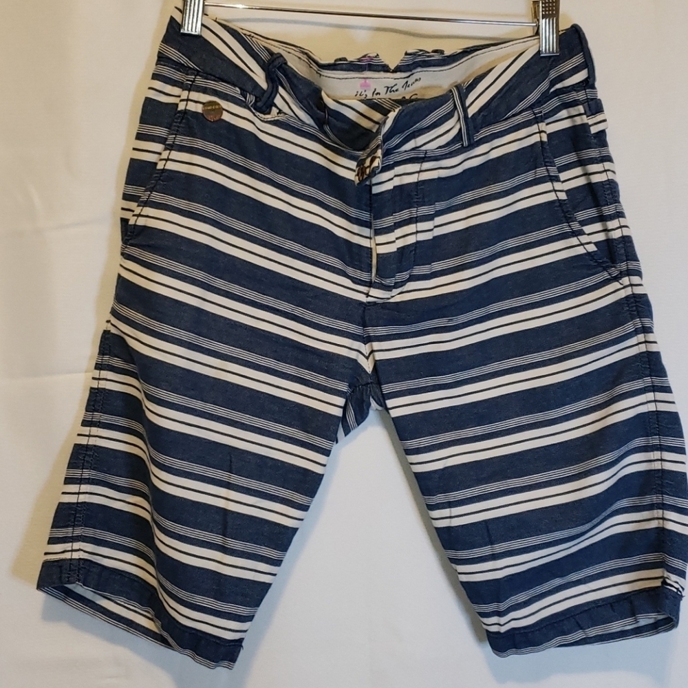 Jetlag tailor made white and blue stripes